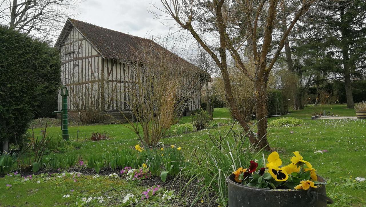 Domaine Du Carouge Otel Lirey Dış mekan fotoğraf