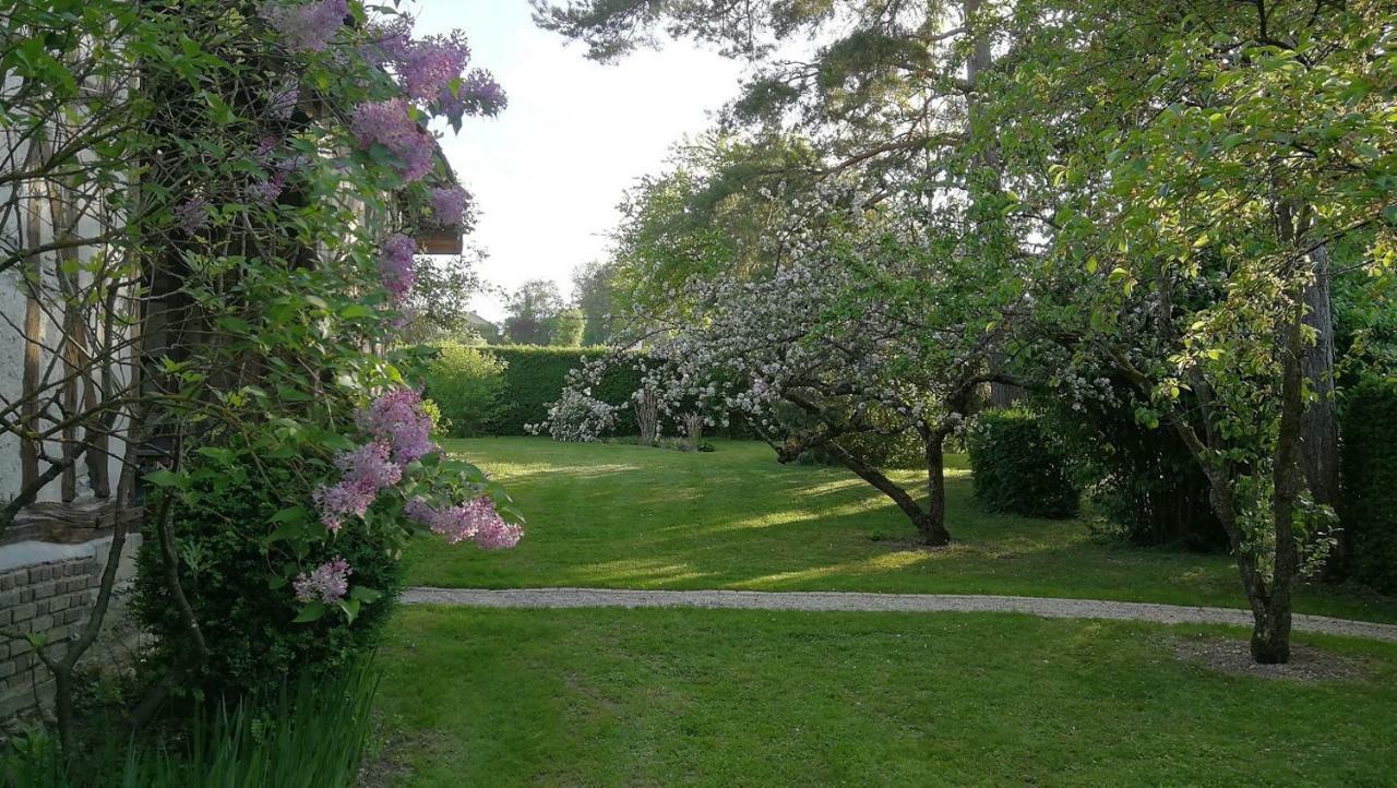 Domaine Du Carouge Otel Lirey Dış mekan fotoğraf